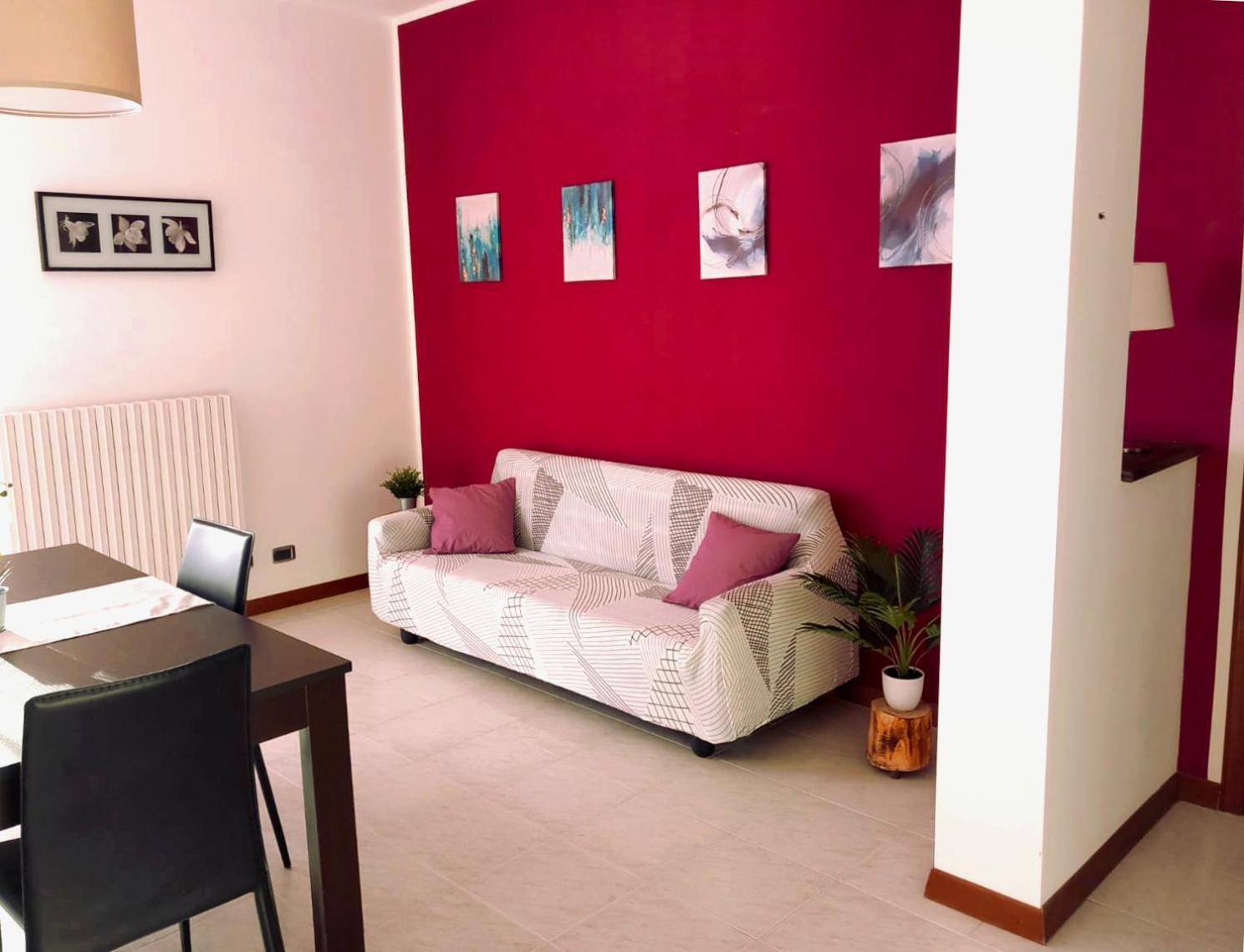 La Dolce Vita - Appartamento Con Parcheggio Privato Vicino Al Centro E All'Ospedale Asti Esterno foto